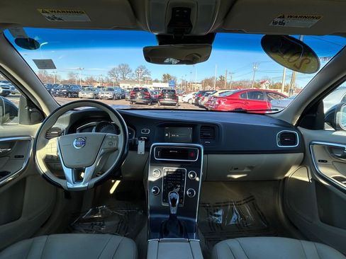 Used 2015 Volvo S60 T5 Premier image 21