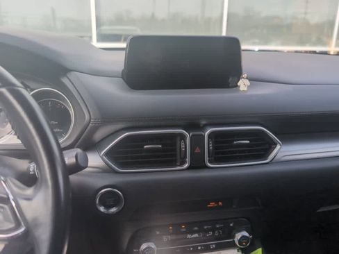 Used 2019 MAZDA CX-5 Touring image 5