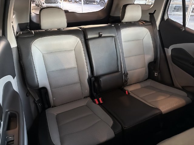 Used 2018 GMC Terrain SLT w/ Preferred Package FWD image 16
