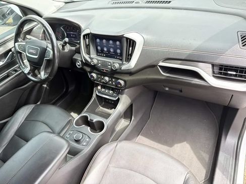 Used 2019 GMC Terrain SLT AWD/4WD image 16