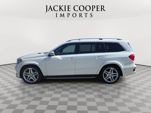 Used 2015 Mercedes-Benz GL 550 4MATIC image 8