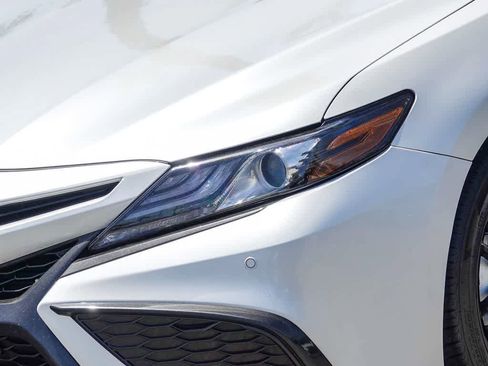 Used 2024 Toyota Camry XSE w/ Navigation Package FWD image 8