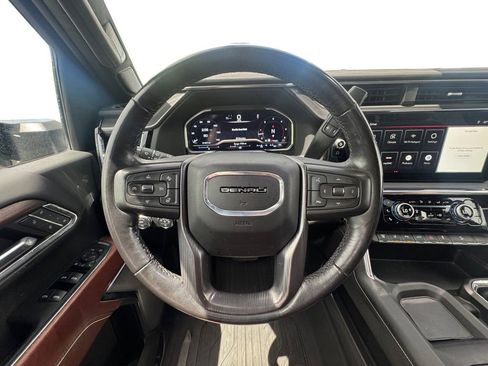 Used 2024 GMC Sierra 3500 Denali Ultimate AWD/4WD image 14