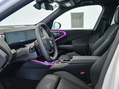 Used 2025 BMW X3 xDrive30i w/ Convenience Package image 18