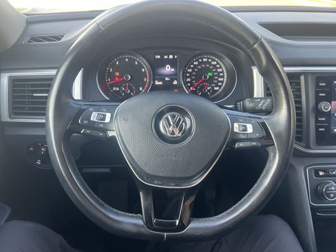 Used 2018 Volkswagen Atlas SE AWD/4WD image 15
