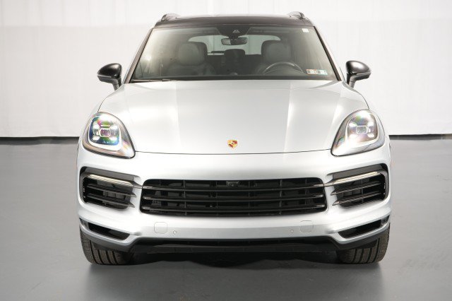 Used 2023 Porsche Cayenne AWD/4WD image 4