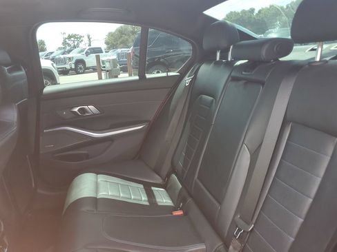 Used 2020 BMW M340i RWD image 13