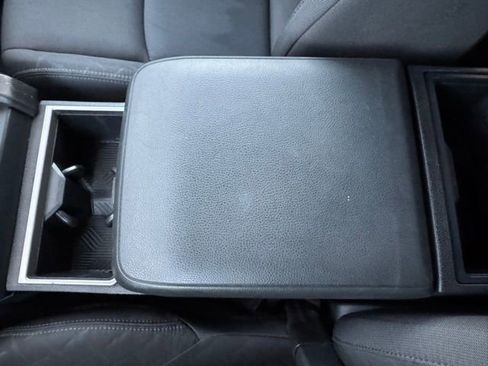 Certified 2024 Toyota Tacoma SR5 image 19