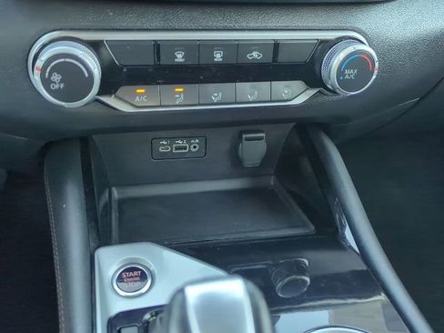 Used 2024 Nissan Altima 2.5 SR image 8