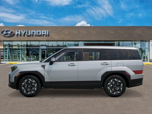 New 2027 Hyundai Santa Fe SE FWD image 3