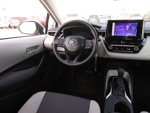 New 2026 Toyota Corolla LE image 18