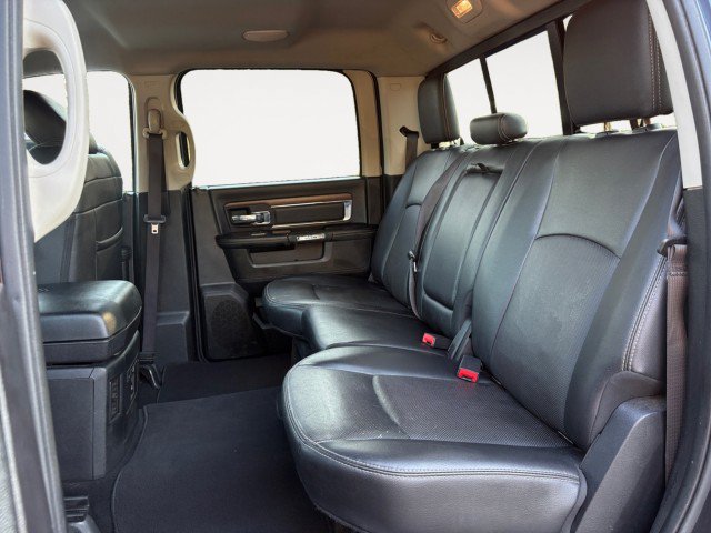 Used 2016 RAM 1500 Laramie w/ Convenience Group AWD/4WD image 8