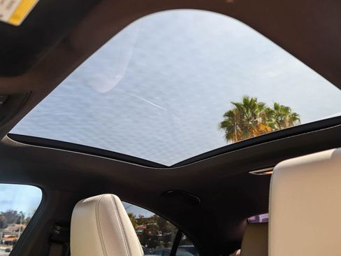 Used 2018 Mercedes-Benz CLA 250 image 19