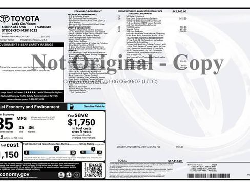 Used 2021 Toyota Sienna XSE w/ XSE Plus Package AWD/4WD image 3