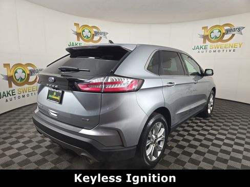 Used 2024 Ford Edge Titanium image 9