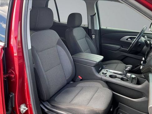 Used 2021 Chevrolet Traverse LT FWD image 7