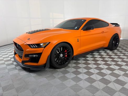 Certified 2020 Ford Mustang Shelby GT500 w/ Technology Package image 3
