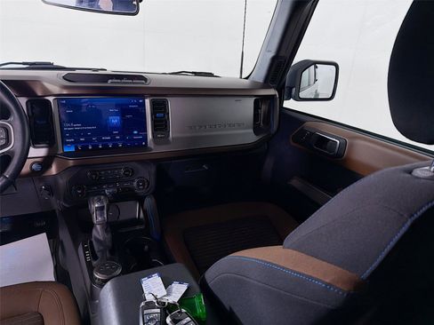 Used 2023 Ford Bronco Outer Banks image 22