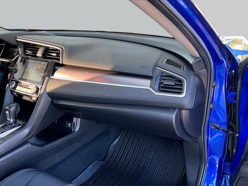 Certified 2018 Honda Civic EX-T image 18