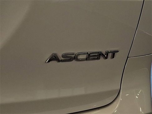 Certified 2024 Subaru Ascent Premium w/ Convenience Package image 31