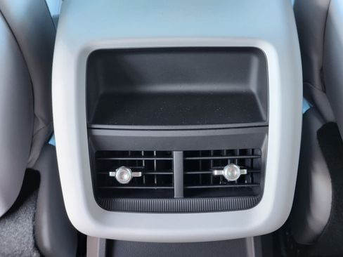 New 2025 Cadillac Lyriq Sport RWD image 19