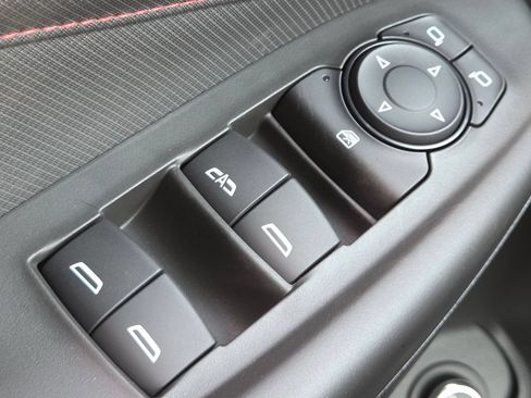 New 2026 Chevrolet TrailBlazer RS w/ Convenience Package FWD image 31