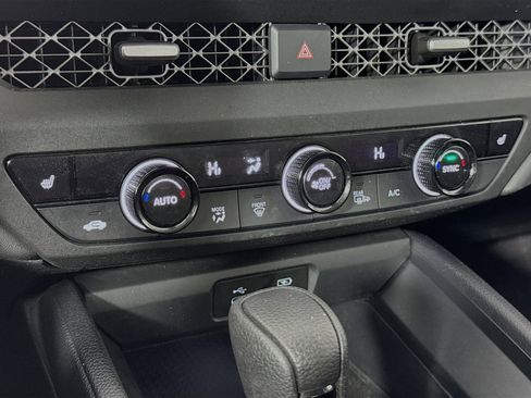 Certified 2023 Honda Accord EX image 15