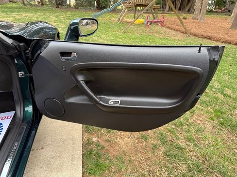 Used 2008 Pontiac Solstice GXP w/ Premium Package image 50