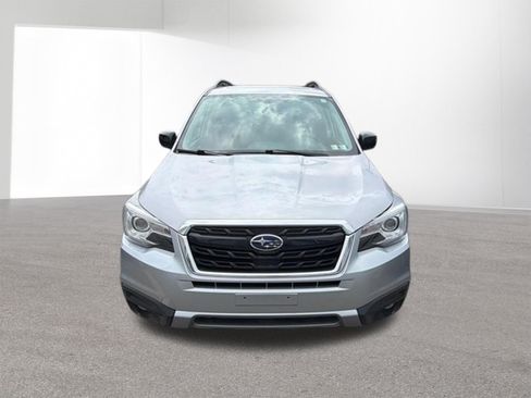 Used 2018 Subaru Forester 2.5i Premium w/ Protection Package #1 AWD/4WD image 7