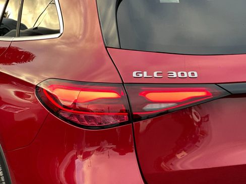 New 2026 Mercedes-Benz GLC 300 4MATIC image 25