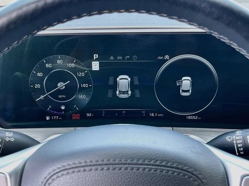 Used 2025 Kia Telluride SX X-Line AWD/4WD image 12