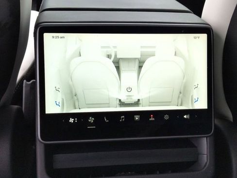 Used 2025 Tesla Model 3 Long Range image 24