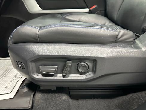 Used 2025 Toyota Tundra Platinum w/ TRD Off-Road Package AWD/4WD image 12