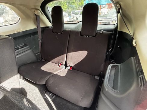 Used 2016 Mitsubishi Outlander SE FWD image 10
