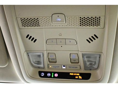 Used 2022 Cadillac XT6 Premium Luxury w/ Technology Package image 58