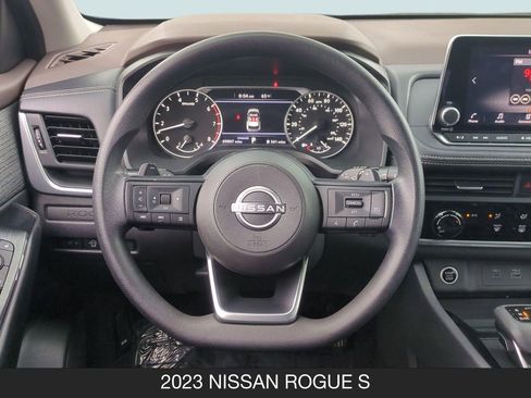 Used 2023 Nissan Rogue S FWD image 12