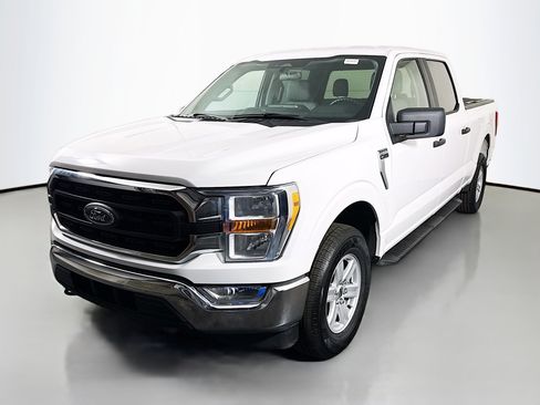 Used 2022 Ford F150 XLT image 4