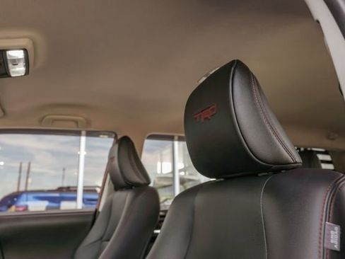 Used 2017 Toyota 4Runner TRD Pro image 38