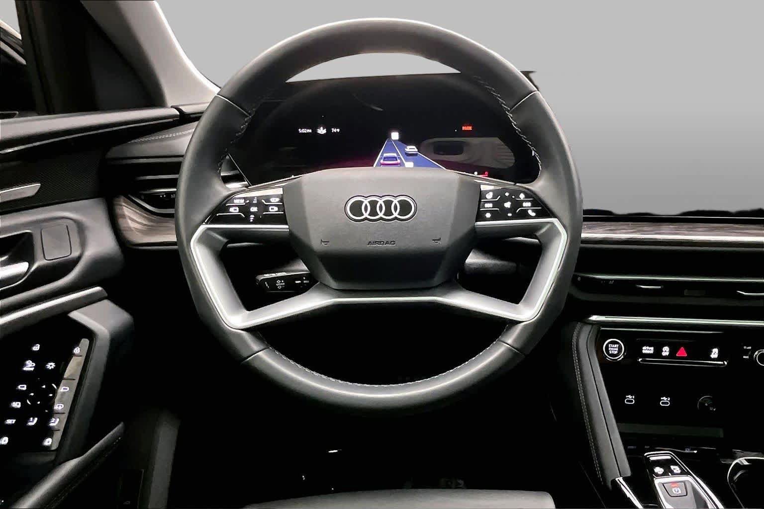 Certified 2025 Audi Q5 Premium AWD/4WD image 6