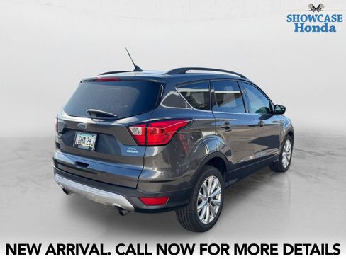 Used 2019 Ford Escape SEL image 5