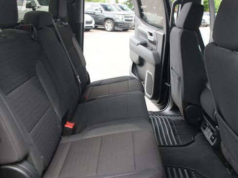 Used 2025 Chevrolet Silverado 1500 LT AWD/4WD image 35
