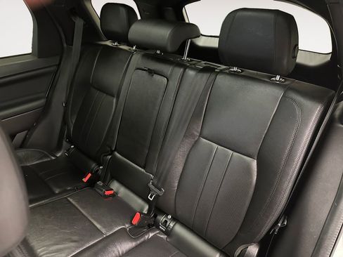 Used 2019 Land Rover Discovery Sport AWD/4WD image 13