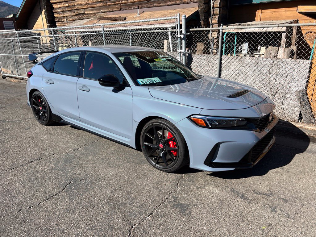 Used 2026 Honda Civic Type R image 1