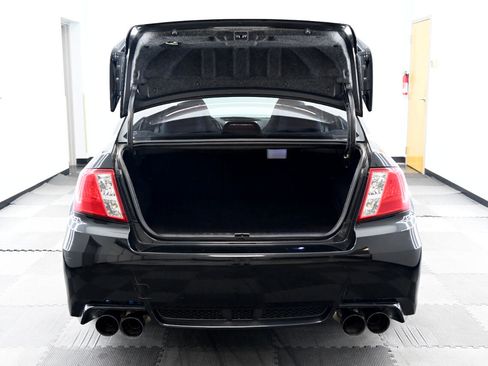 Used 2011 Subaru Impreza WRX STI image 39