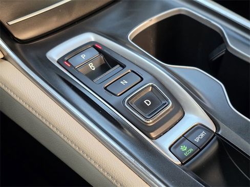 Used 2020 Honda Accord Touring image 16