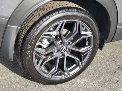 New 2026 Nissan Kicks SR w/ SR Premium Package