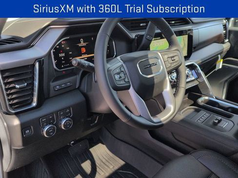 New 2026 GMC Sierra 2500 Denali w/ Denali Reserve Package AWD/4WD image 9