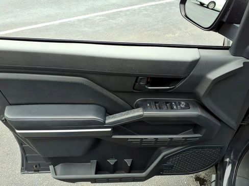 Certified 2024 Toyota Tacoma SR5 w/ SR5 Upgrade Package image 15