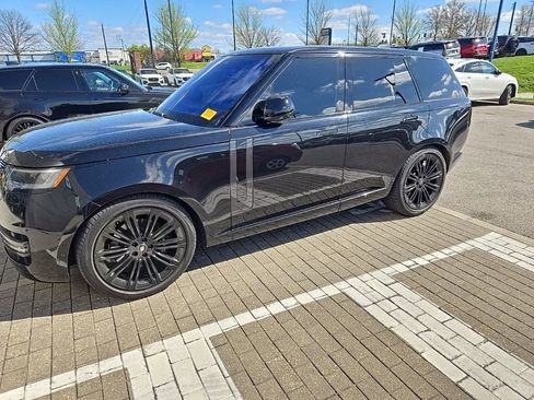 Certified 2023 Land Rover Range Rover SE image 8