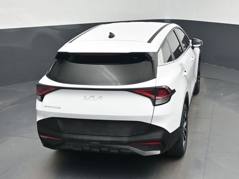 Certified 2024 Kia Sportage EX image 43